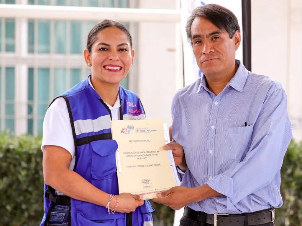 Arranca construcción de barda perimetral de Telesecundaria Otilio Montaño en San Andrés Cholula