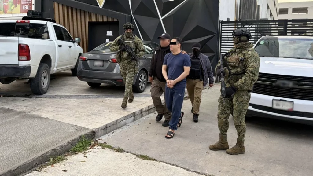 Cayó “El Amarillo”, criminal ligado a “Los Rusos”, en Lomas de Angelópolis en Puebla