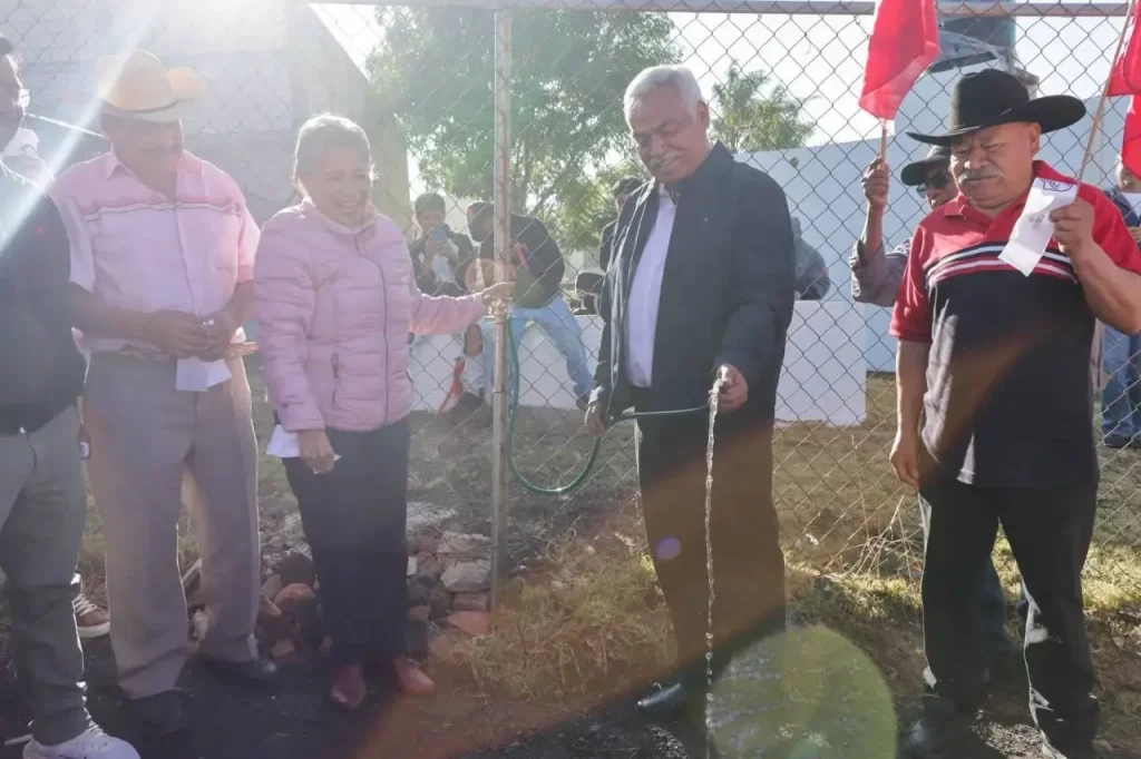 Ocoyucan mejora servicios en Tlacaélel con agua potable y un auditorio comunitario Ocoyucan mejora servicios en Tlacaélel con agua potable y un auditorio comunitario